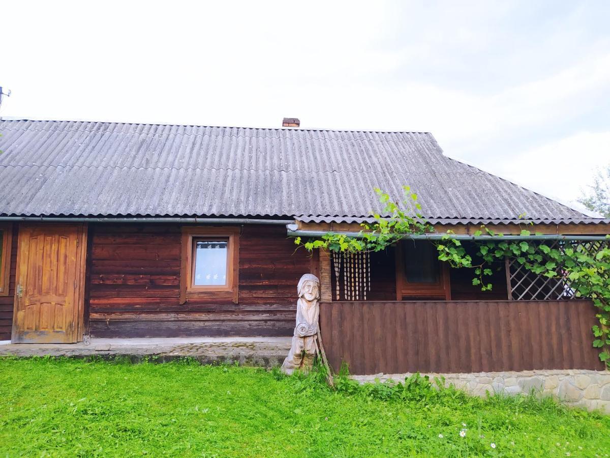 Starovitska Hata - Ethno-Cottage Верховина Екстериор снимка