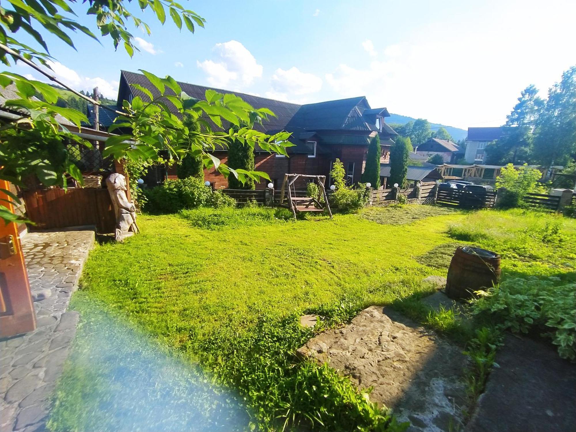 Starovitska Hata - Ethno-Cottage Верховина Екстериор снимка