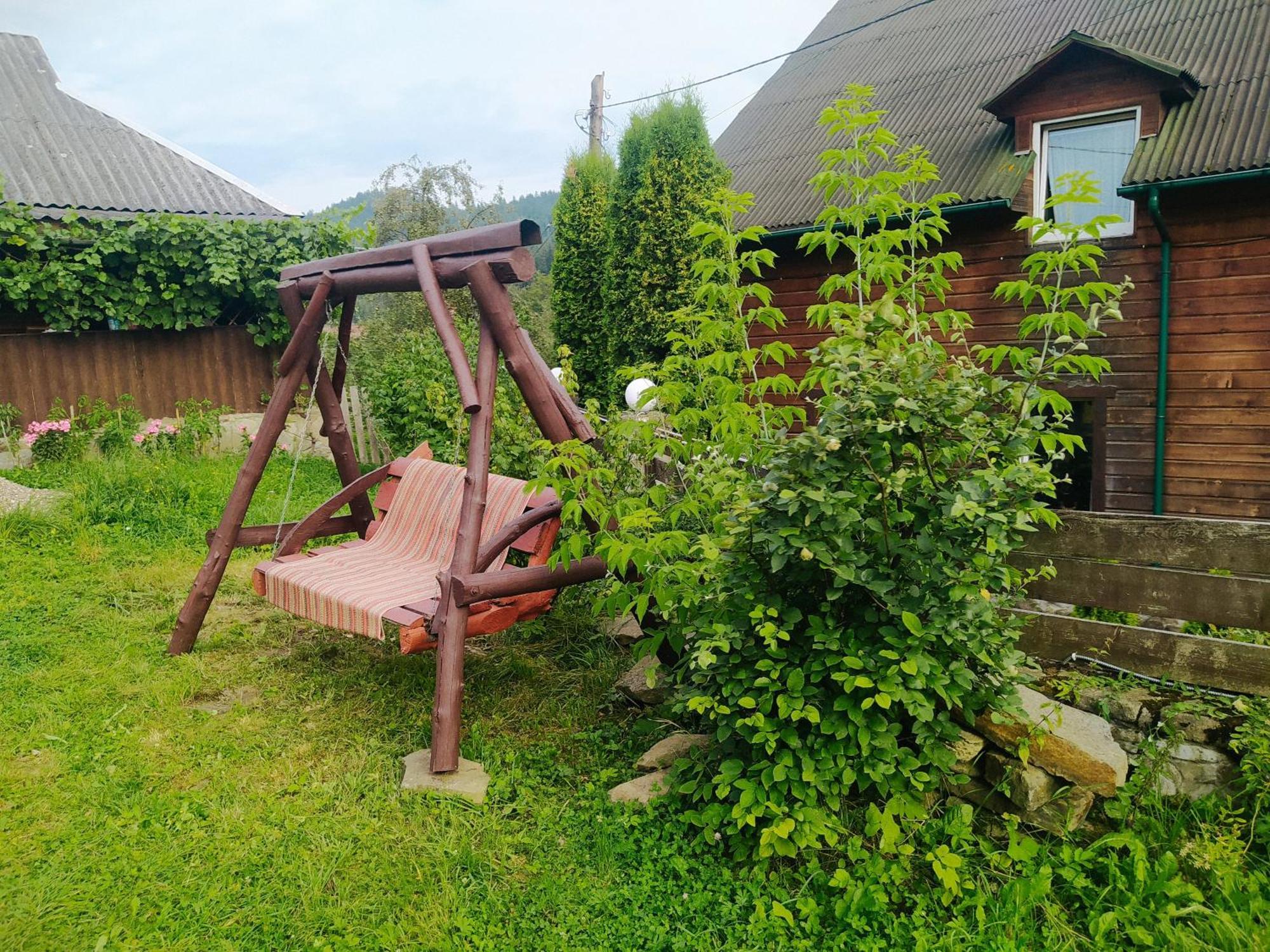 Starovitska Hata - Ethno-Cottage Верховина Екстериор снимка